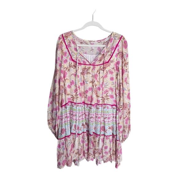 Karlie Dresses & Skirts - Karlie Long Sleeve Tiered Dress - Size Small